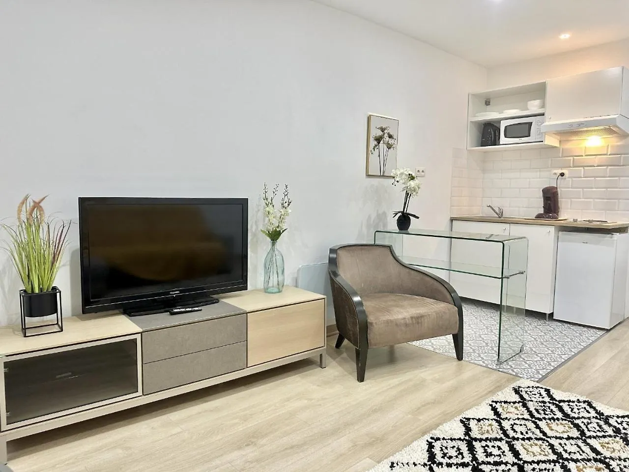 Modern Comfort In Paris 15Th District In Lakanal Διαμέρισμα 0*,  Γαλλία