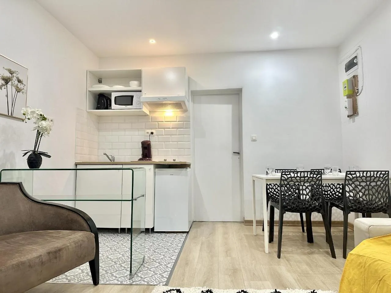Modern Comfort In Paris 15Th District In Lakanal Διαμέρισμα Γαλλία